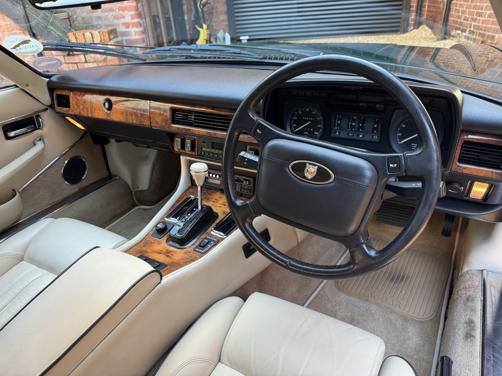 Jaguar XJS Xj-s 4.0 Red #13