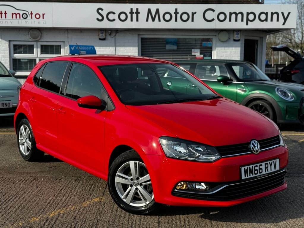 Volkswagen Polo 1.2L Match Red