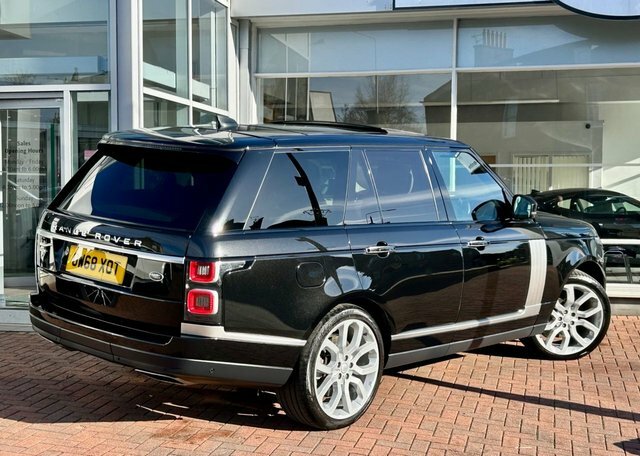 Land Rover Range Rover 4.4 Sd V8 OW68XOT Black #3