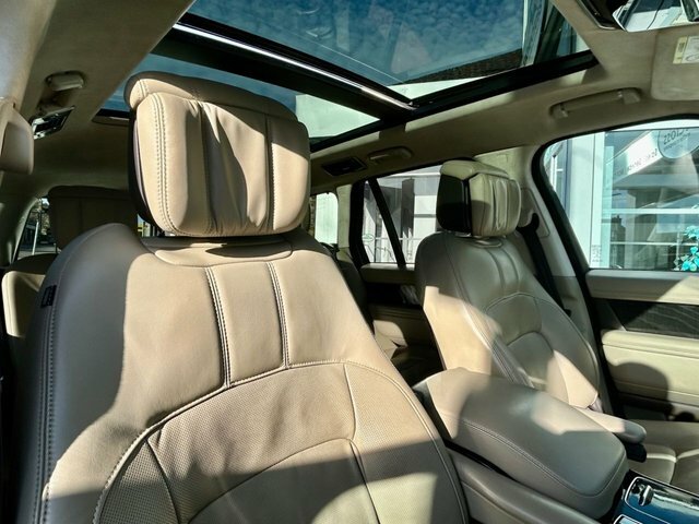 Land Rover Range Rover 4.4 Sd V8 OW68XOT Black #2