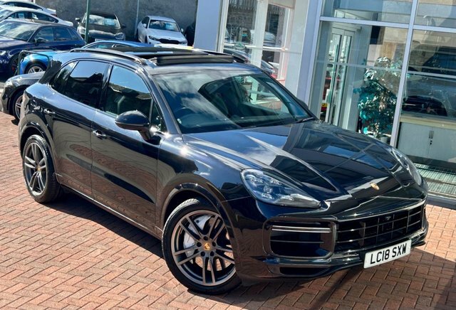 Porsche Cayenne 4.0T V8 Turbo Suv Black #6