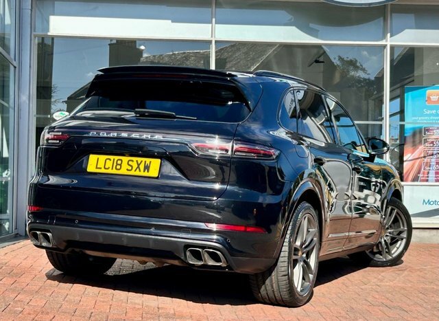Porsche Cayenne 4.0T V8 Turbo Suv Black #5