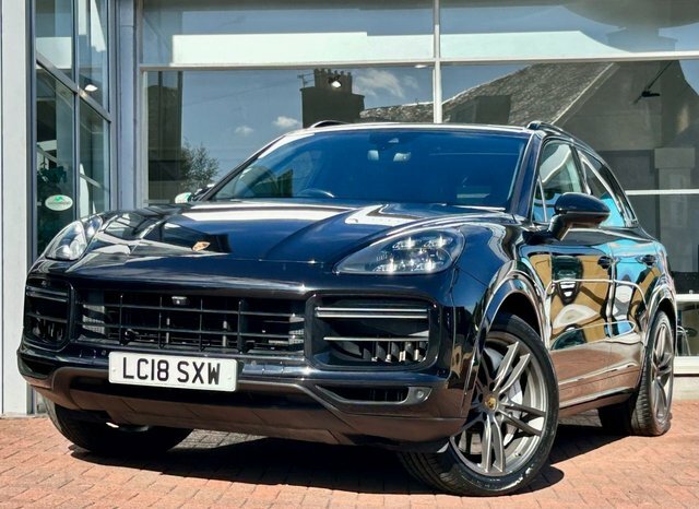 Porsche Cayenne 4.0T V8 Turbo Suv Black #4