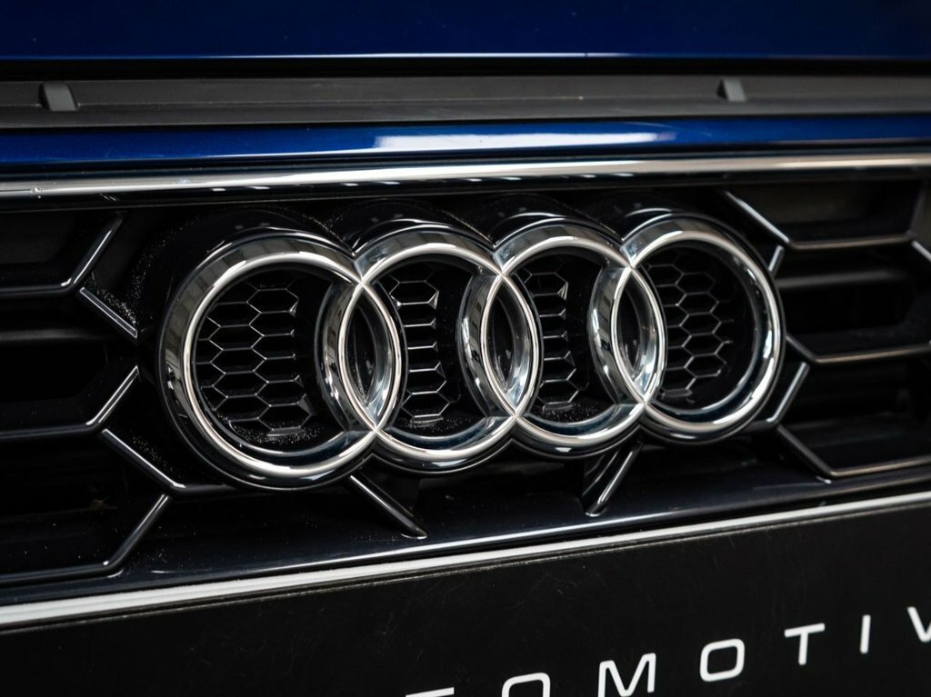 Audi A4 2L S Line WR71HHB Blue #4