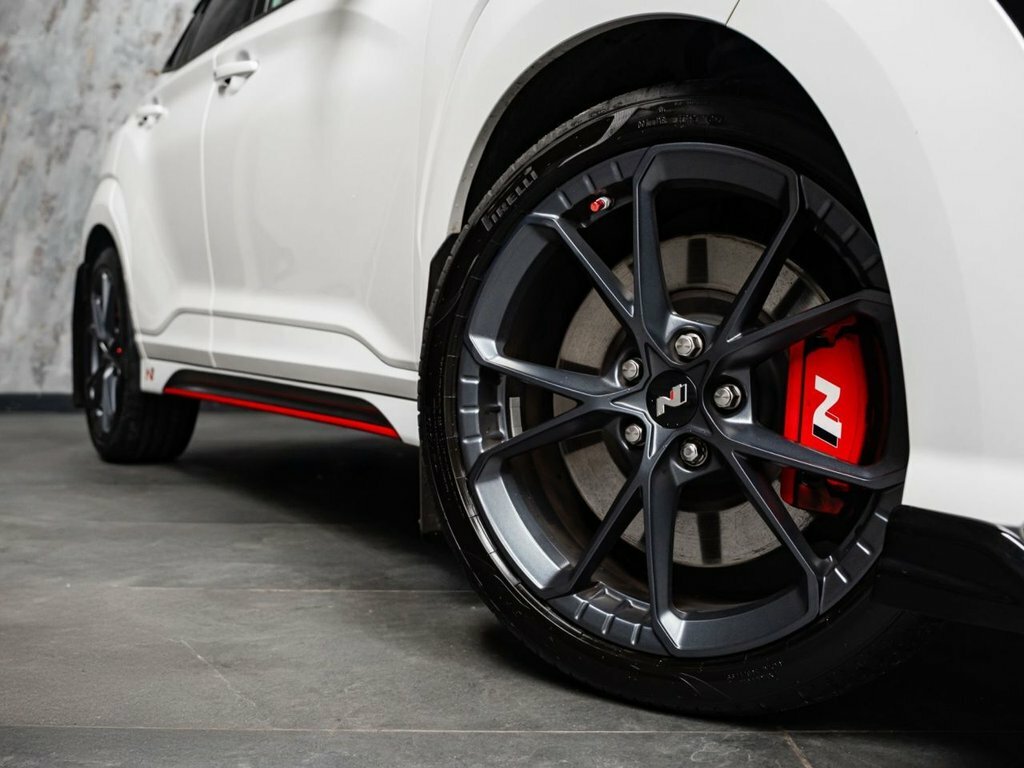 Hyundai Kona 2L N AV23YCJ White #6