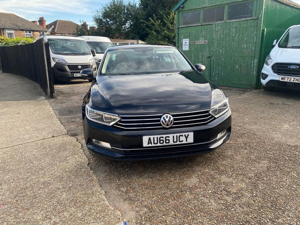 Volkswagen Passat 2.0 Tdi Bluemotion Tech Se 2016 AU66UCY Black #2