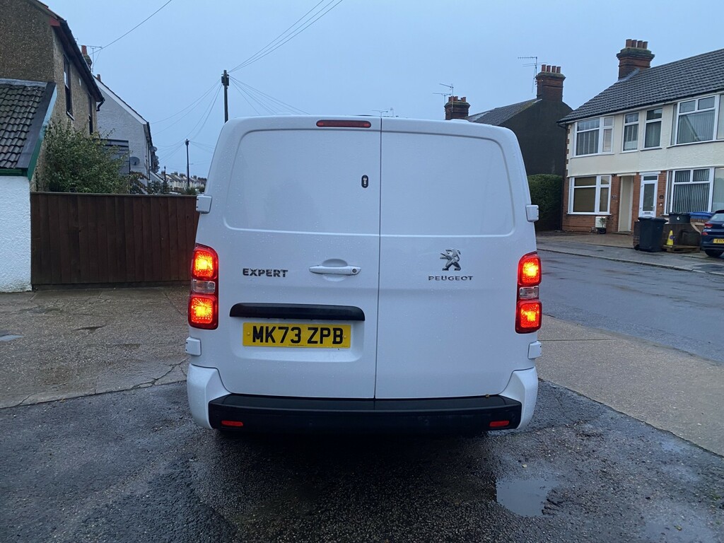 Peugeot Expert 1.5 Bluehdi 1000 Asphalt Premium 2023 MM73RXH White #5
