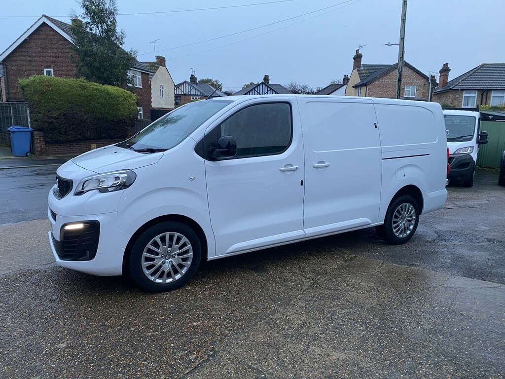 Peugeot Expert 1.5 Bluehdi 1000 Asphalt Premium 2023 MM73RXH White #3