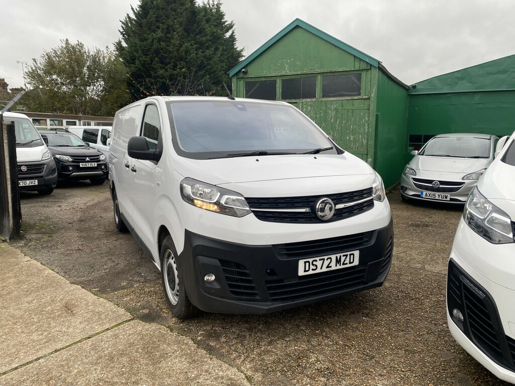 Vauxhall Vivaro 1.5 Turbo D 2900 Dynamic 2022 DS72MZD White #2