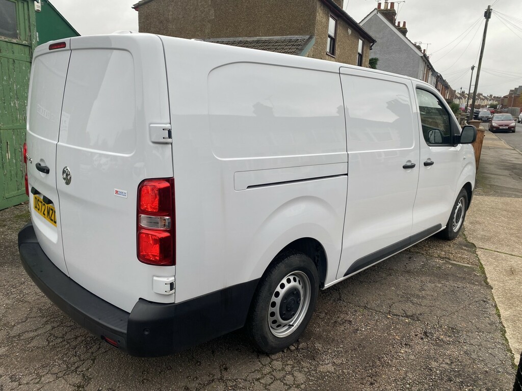 Vauxhall Vivaro 1.5 Turbo D 2900 Dynamic 2022 DS72MZD White #6