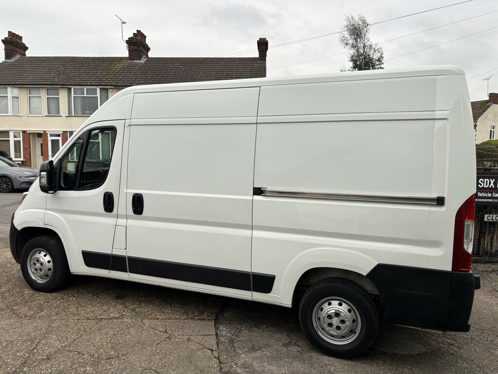Citroen Relay 2.2 Bluehdi 35 Enterprise 2019 White #4