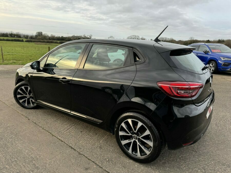 Renault Clio 90 Iconic 1.0 Tce HT71FJA  #2