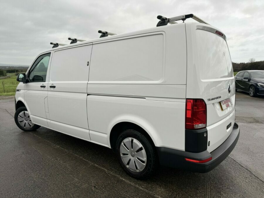 Volkswagen Transporter T30 Lwb 150 2.0 Tdi KS23FVV #2