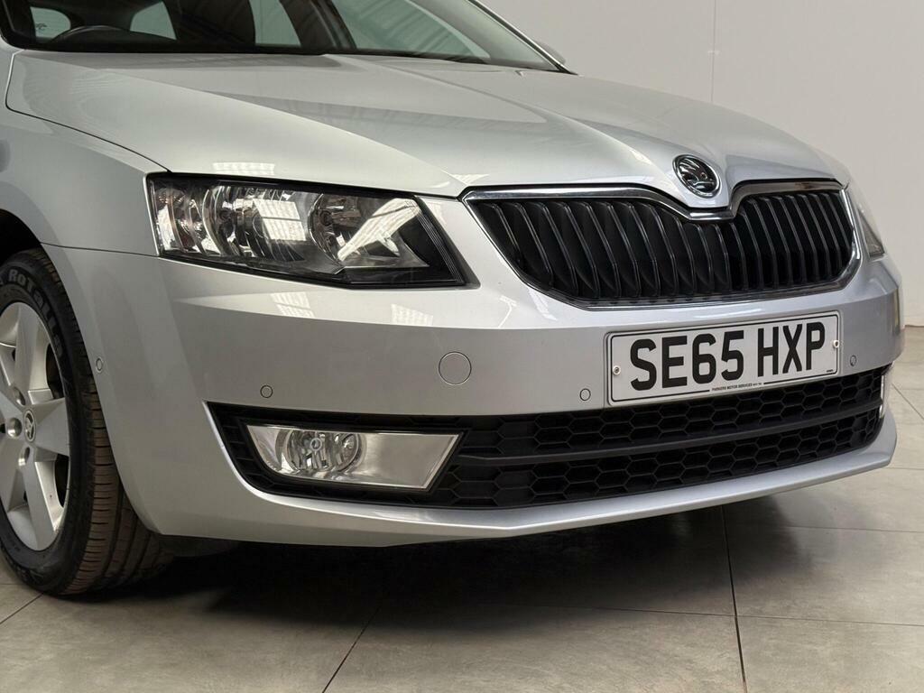 Skoda Octavia 1.6 Tdi Se Business Euro 6 S S Silver #6