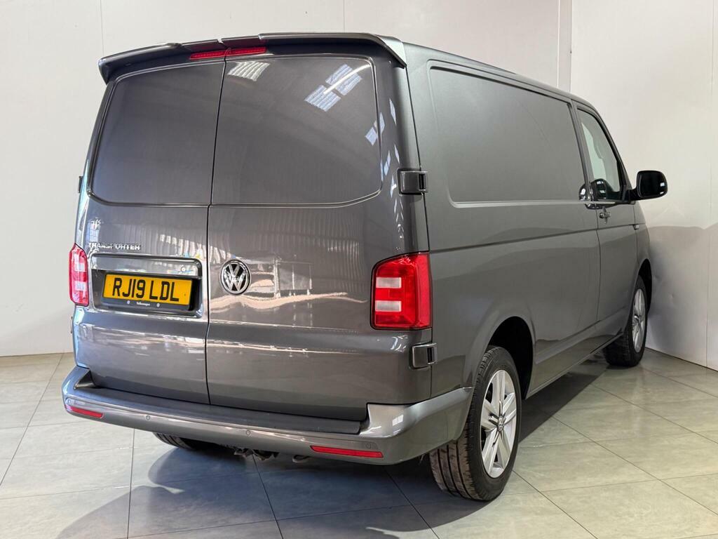 Volkswagen Transporter 2.0 Tdi T30 Bluemotion Tech Highline Panel Van RJ19LDL Grey #3