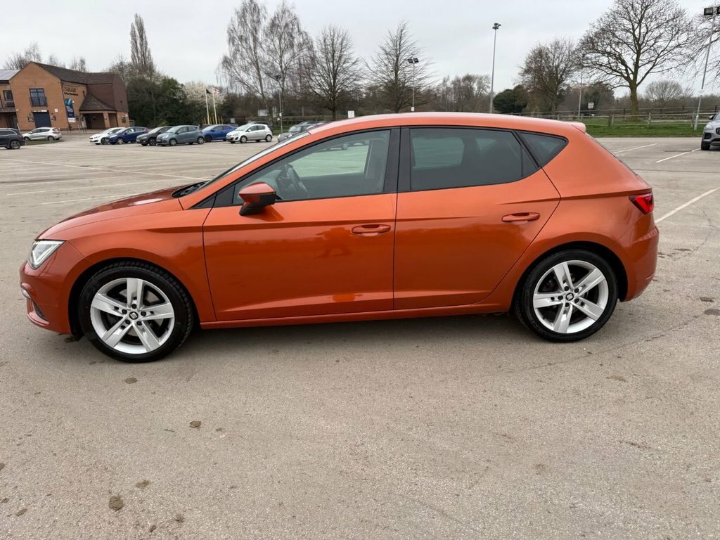Seat Leon 2L Fr PE68USB Orange #2