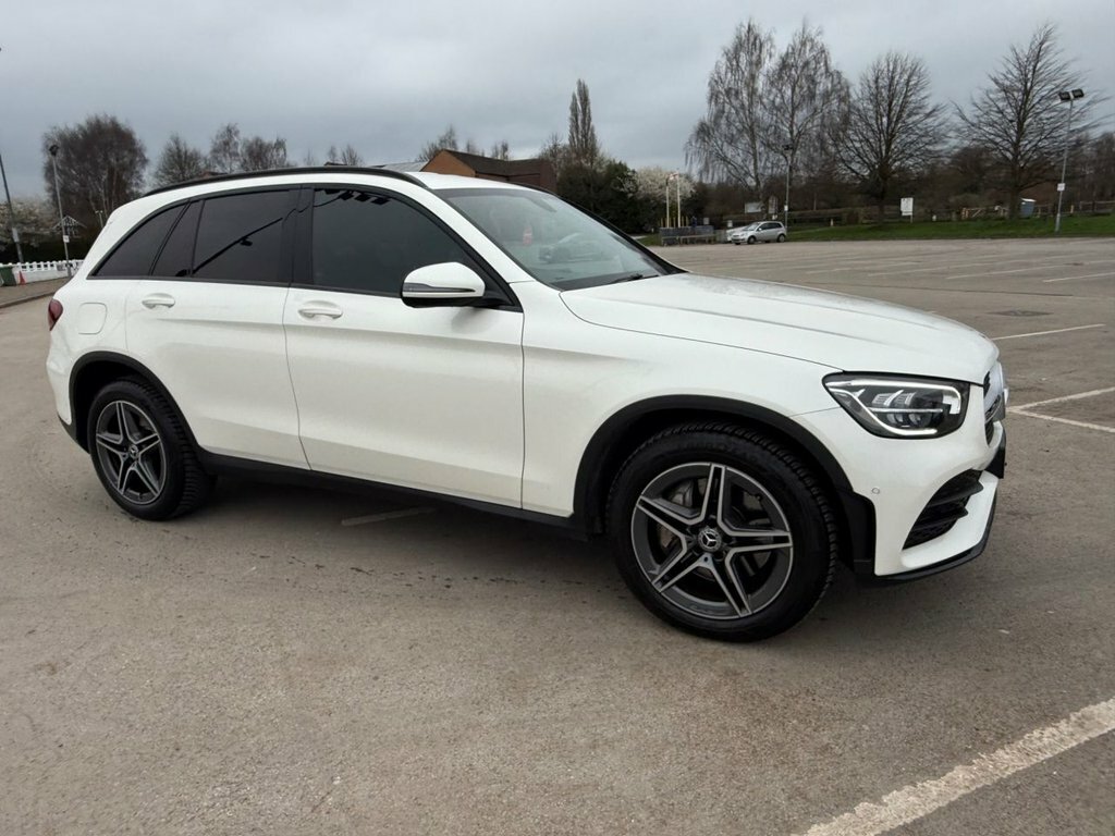 Mercedes-Benz GLC Class 2L Amg Line KD19YTJ White #4