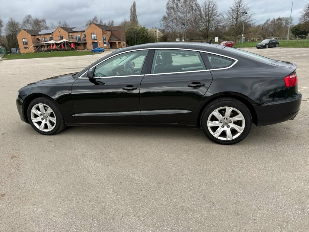 Audi A5 2L Se YC10LSD Black #2