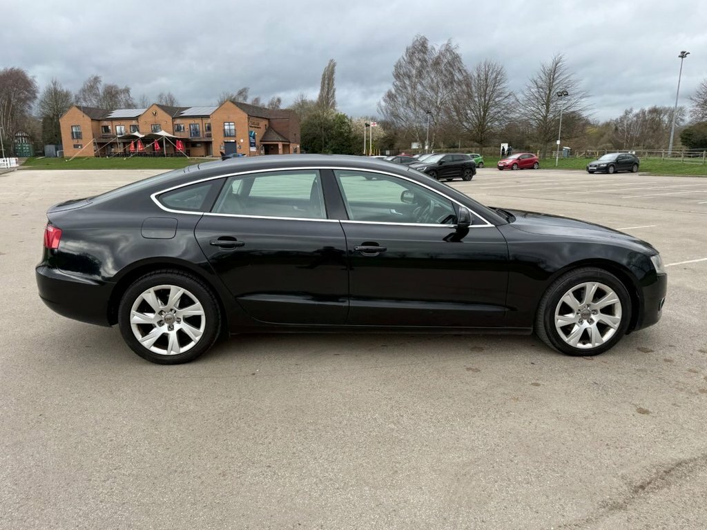 Audi A5 2L Se YC10LSD Black #4