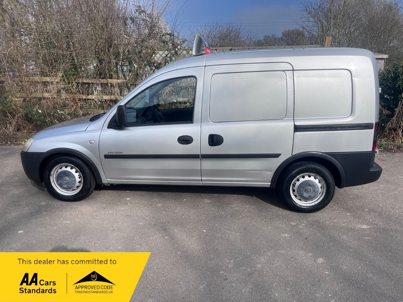 Vauxhall Combo 1.2 2000 Cdti Swb Hc 69 Bhp White #5