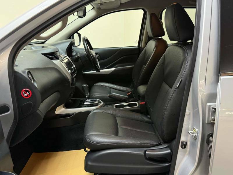 Nissan Navara 2.3 Navara Tekna Dci 4Wd - 2019 69 YE69EXL Silver #4