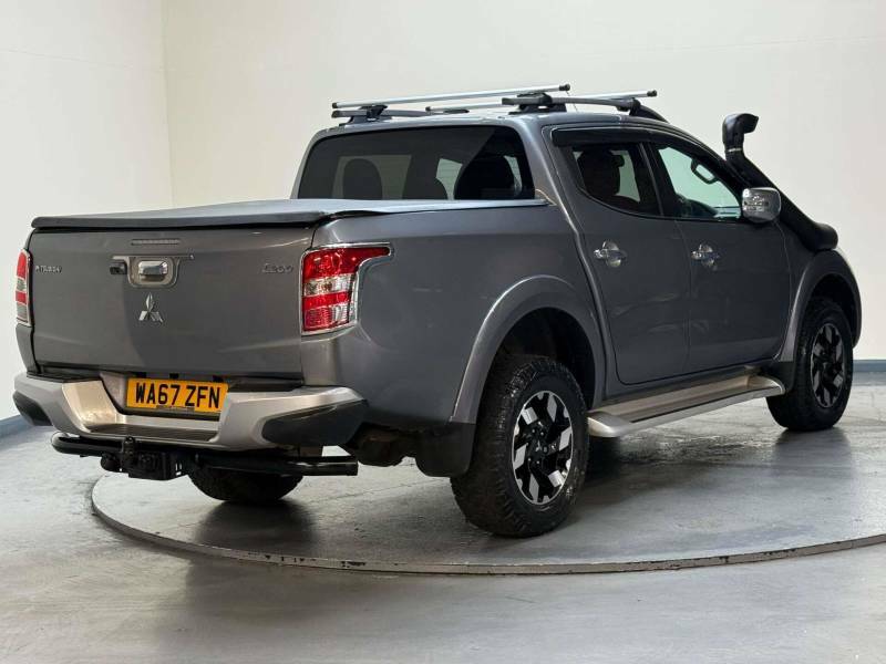 Mitsubishi L200 2.4 L200 Barbarian Di-d 4Wd - 2017 67 WA67ZFN Grey #5