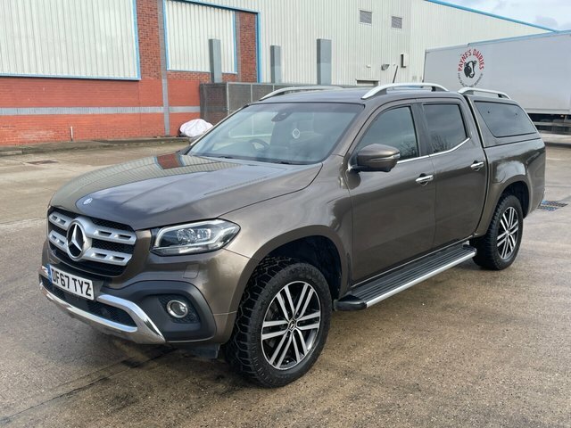 Mercedes-Benz X Class Cdi Power Pickup Double DF67TYZ Brown #2