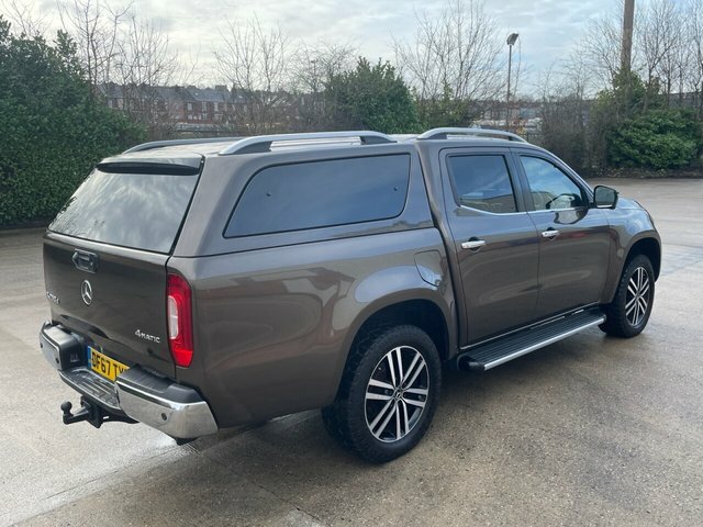 Mercedes-Benz X Class Cdi Power Pickup Double DF67TYZ Brown #3