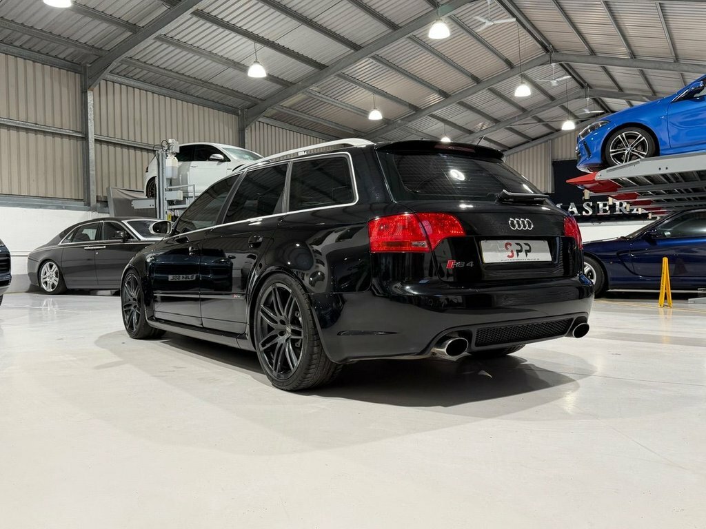 Audi RS4 Avant 4.2 Estate Quattro 326 Gkm, 41 Black #3
