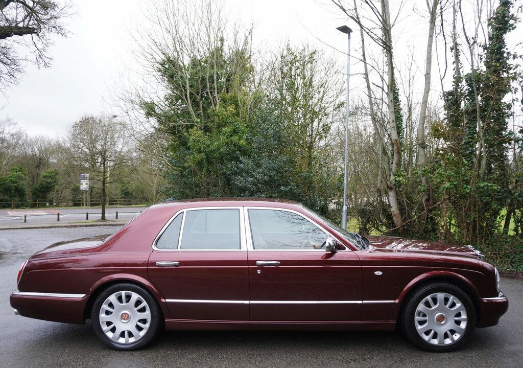 Bentley Arnage 6.8 R  #6