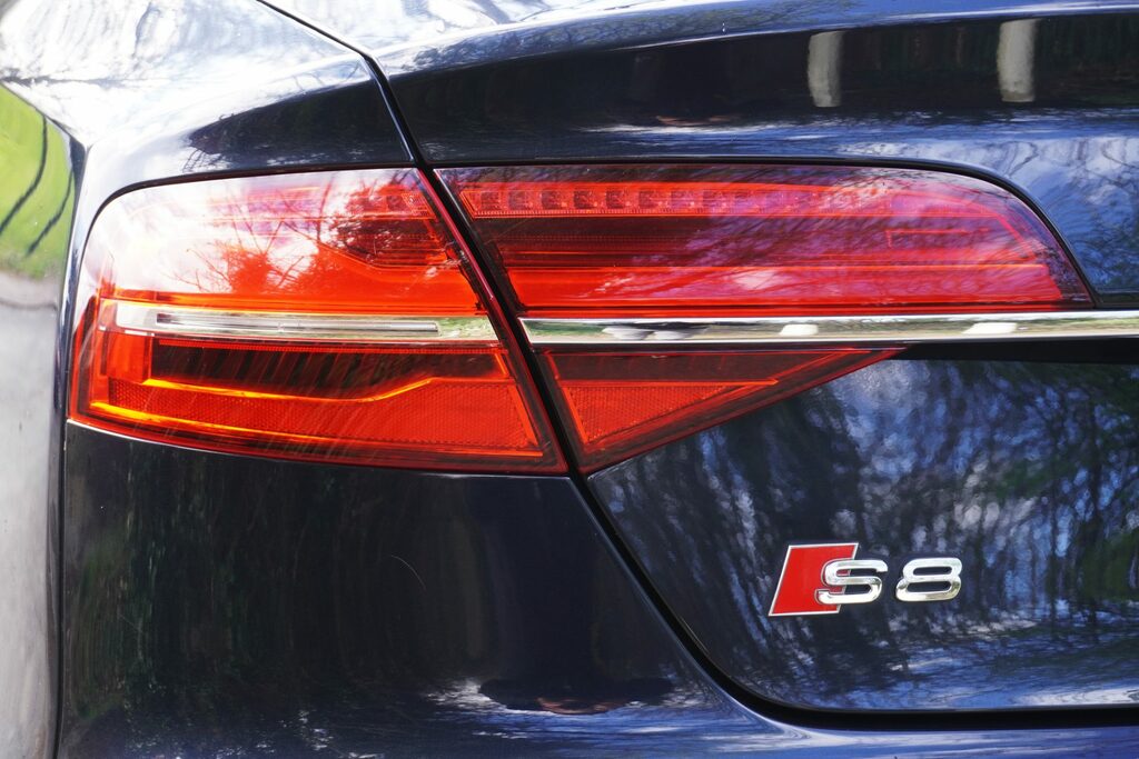 Audi S8 S8 Tfsi Quattro Tip Carbon Pack Black #77