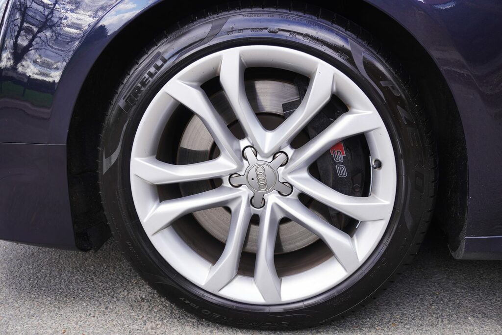 Audi S8 S8 Tfsi Quattro Tip Carbon Pack Black #84