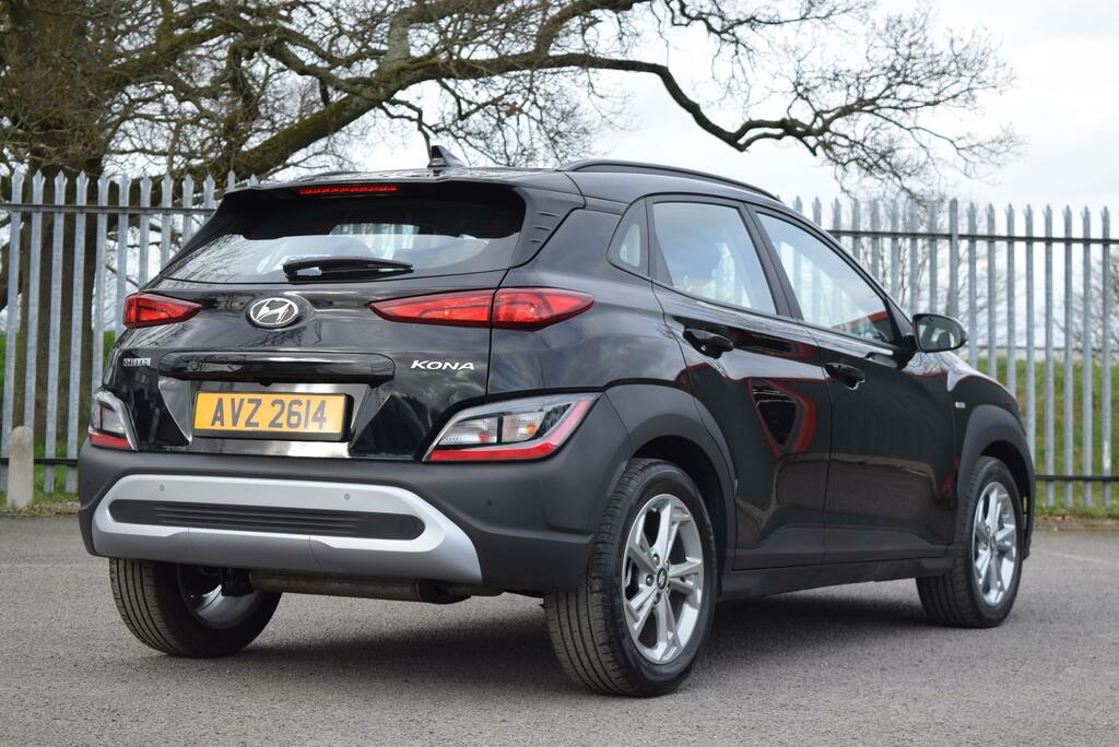 Hyundai Kona 1.0 Tgdi 48V Mhev Se Connect AVZ2614 Black #4