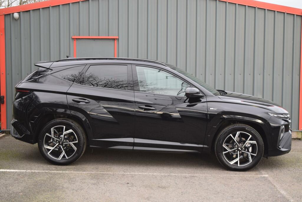 Hyundai Tucson 1.6T N Line S ET24UEZ Black #2