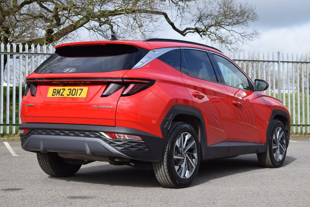 Hyundai Tucson 1.6 Tgdi Premium 2Wd BMZ3017 Red #4