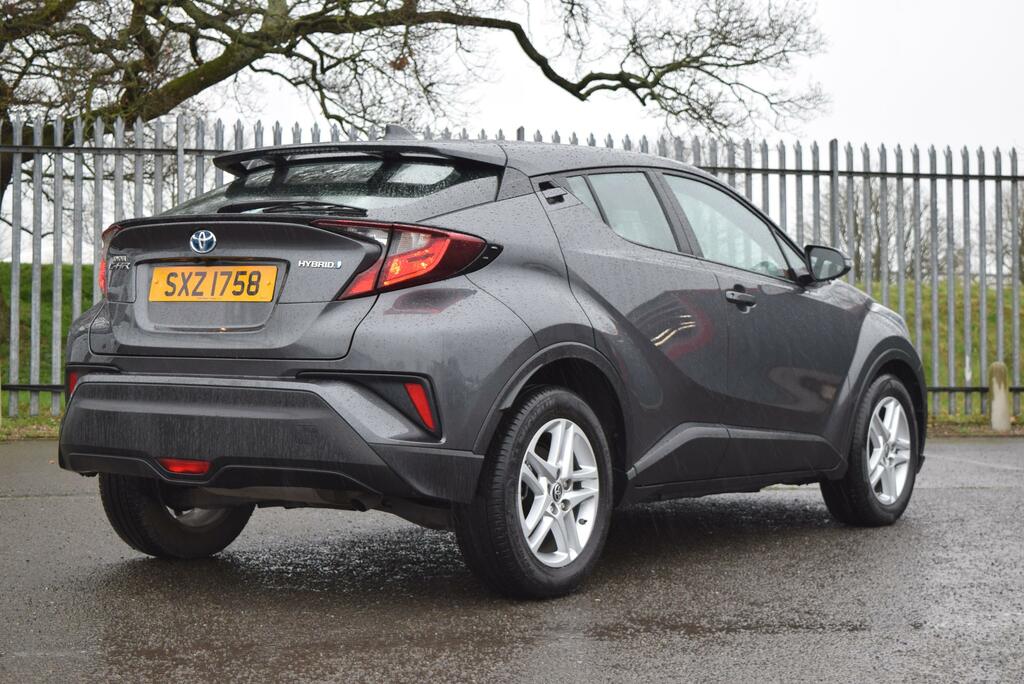 Toyota C-Hr 1.8 Hybrid Icon Cvt SXZ1758 Grey #4
