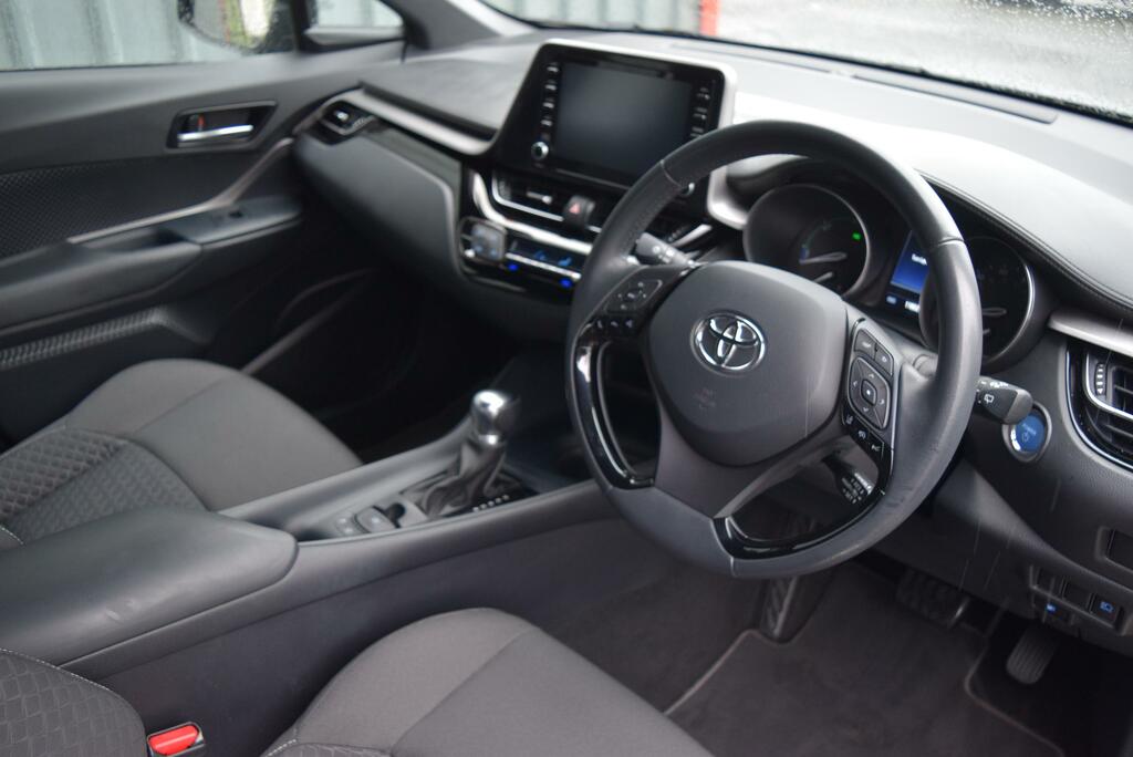 Toyota C-Hr 1.8 Hybrid Icon Cvt SXZ1758 Grey #3