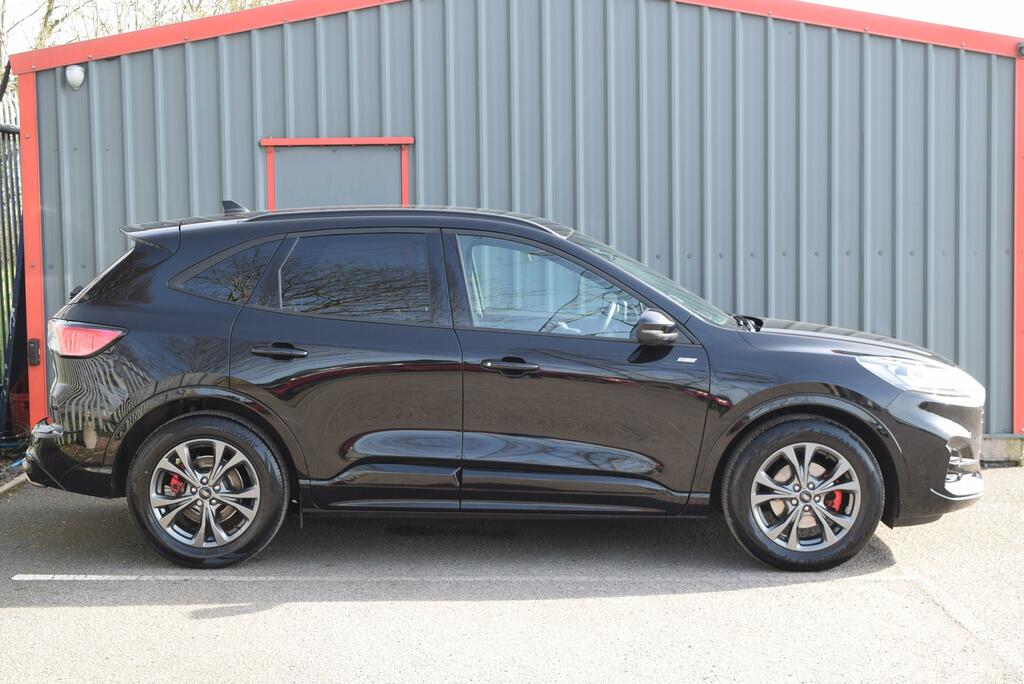 Ford Kuga 1.5 Ecoboost 150 St-line Edition YGZ7146 Black #2