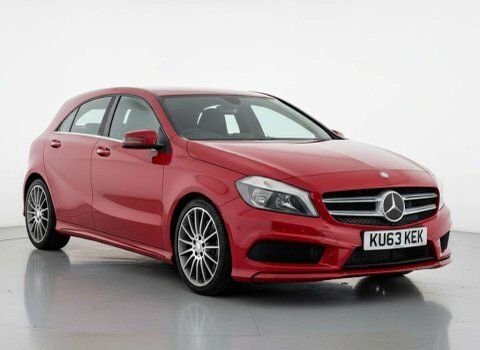 Mercedes-Benz A Class 2.0 A250 Blueefficiency Red