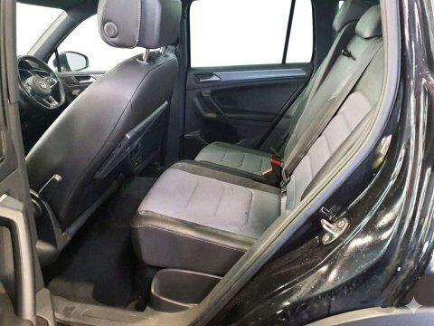 Volkswagen Tiguan 2.0 Tiguan R-line LM68NYR Black #4