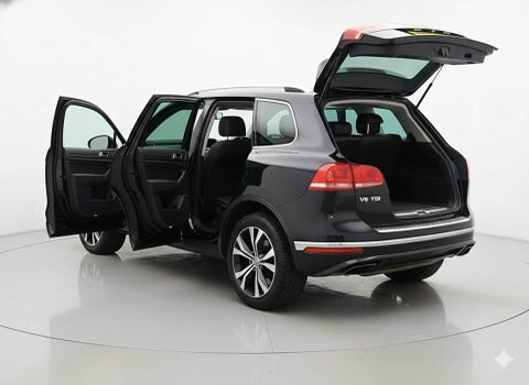 Volkswagen Touareg 3.0 Touareg V6 Black #4