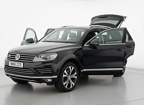 Volkswagen Touareg 3.0 Touareg V6 Black #6