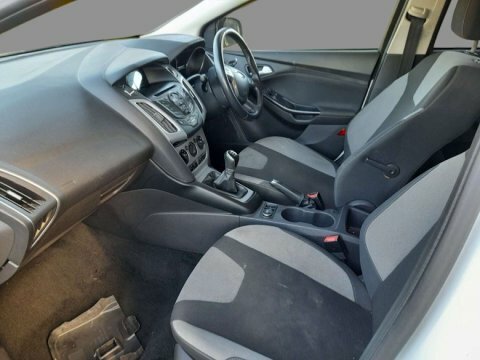 Ford Focus 1.0 Focus Zetec SD64XFA White #4