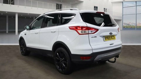 Ford Kuga 2.0 Kuga Titanium RV65KCX White #3