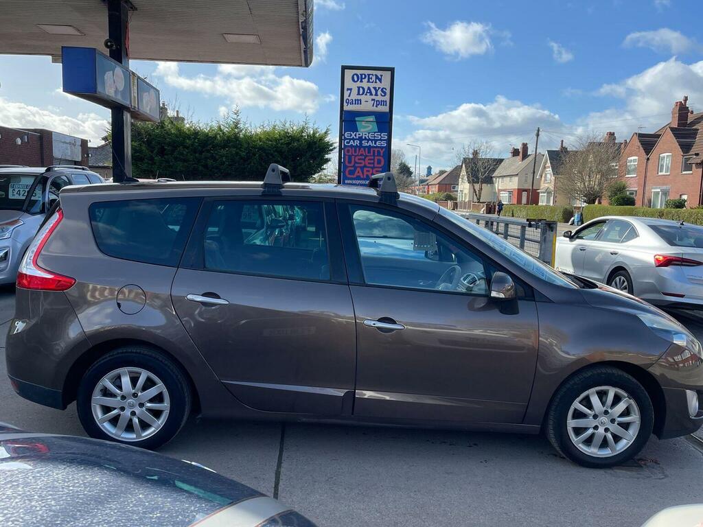 Renault Grand Scenic Mpv 1.5 Dci Privilege Tomtom Euro 5 201060 Brown #3