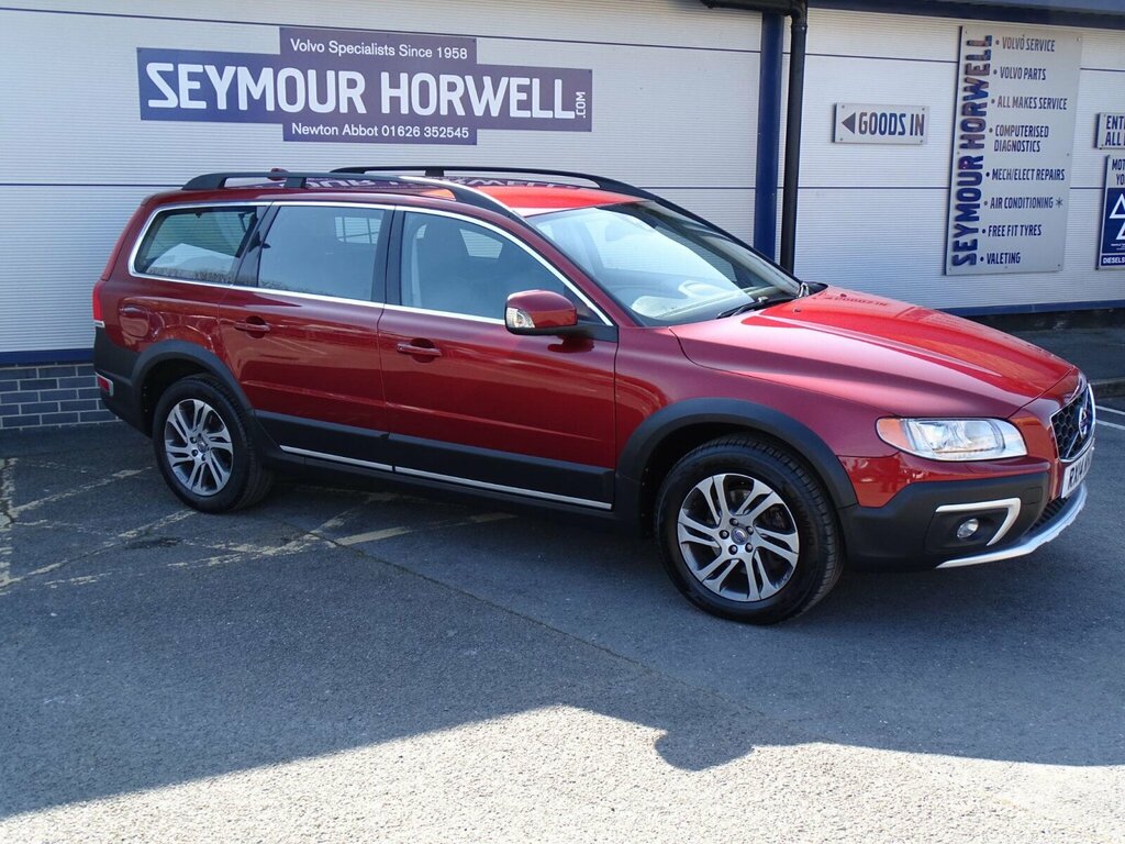 Volvo XC70 2.4 D4 Se Lux Geartronic Awd Euro 5 Red #4