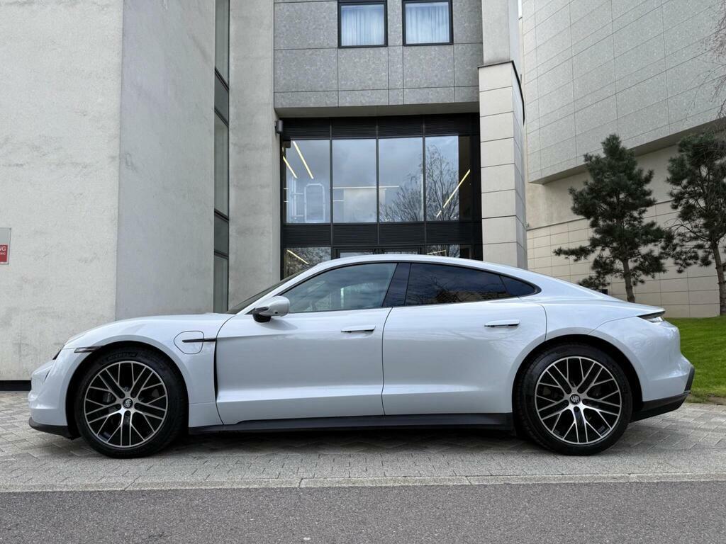 Porsche Taycan Performance Plus 93.4Kwh Rwd HX72YYP Grey #5