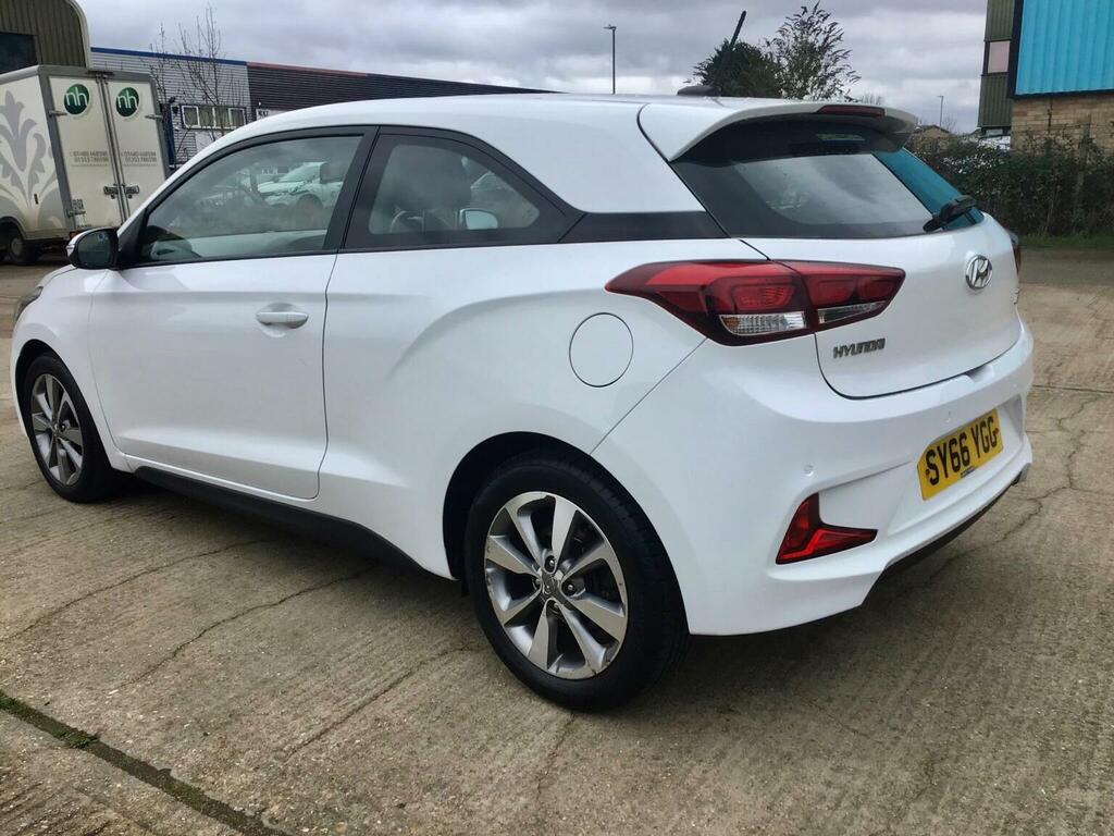 Hyundai I20 Coupe 1.2 Se Euro 6 201666 SY66YGG White #4