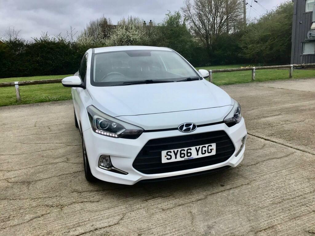 Hyundai I20 Coupe 1.2 Se Euro 6 201666 SY66YGG White #5