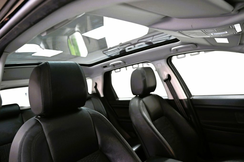 Land Rover Discovery Sport 2L Se Tech LC67KXL Black #3